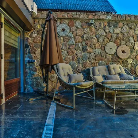 Trys Apartamentai