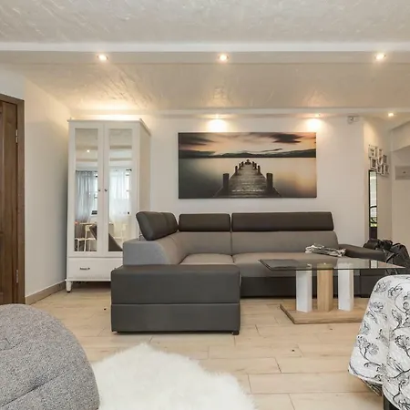 Butas Trys Apartamentai *