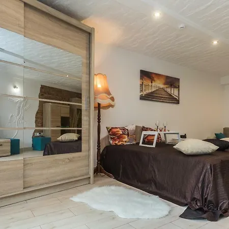 Lejlighed Trys Apartamentai